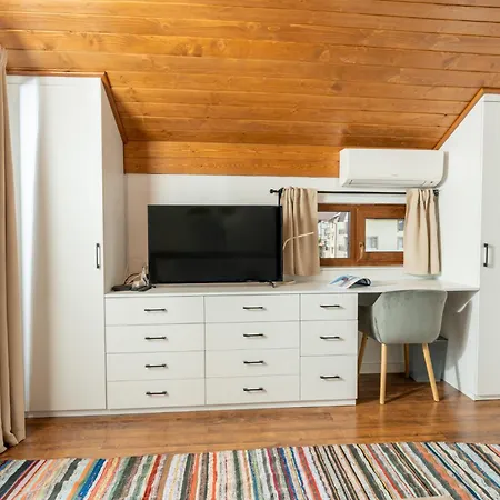 House Ema 4 バンスコ